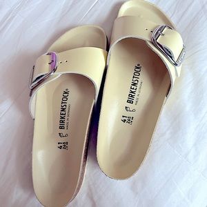 Almost new, Madrid Patent, Big Buckle.